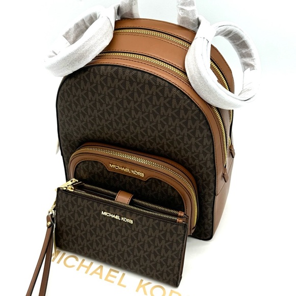 Michael Kors Jaycee Medium Zip Packet Backpack & Double Zip Wallet Brown/Gold main image 12